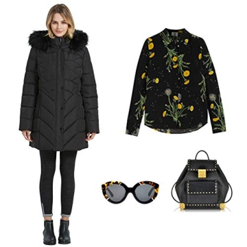 Stylish Women’s Thick Ski Jacket with Fur Hood