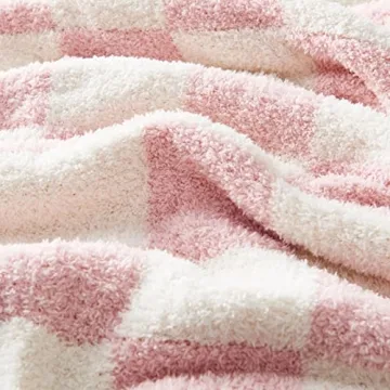 CozeCube Ultra Soft Checkered Blanket for Every Home