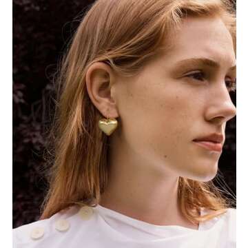 Aprilery Heart Earrings for Women, Trendy Love Dangle Earrings Chunky Gold Statement Stud Earrings Costume Jewelry for for Her (Gold Dangle Heart)