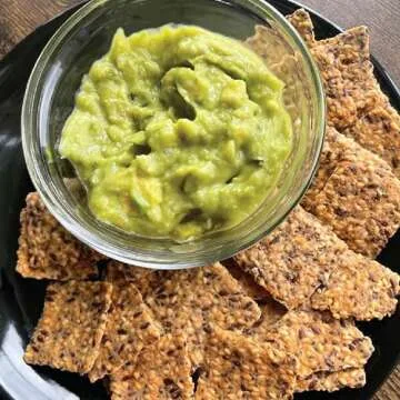 Julian Bakery Paleo Thin Crackers | Salt & Pepper | USDA Organic | Gluten-Free | Grain-Free | GMO Free | Low Carb | 8.4 Ounce (Pack of 2)