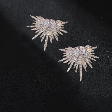 Stunning Star-Shaped Rhinestone Earrings for Special Occasions