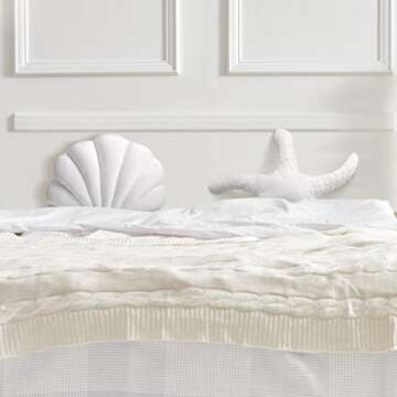 Newwiee 2 Pcs Starfish Pillow 20'' Seashell Throw Pillows 13x10'' Beach Starfish Shell Shaped Throw Pillows Soft Home Decorative Pillow Cute Plush Coastal Decor for Bed Couch Living Sofa Room Decor