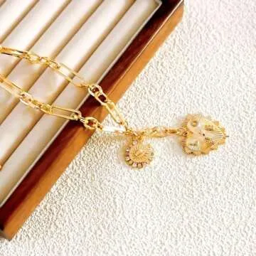 ORIGENCE Heart Charm Necklace - Elegant Gold Accessory