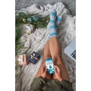 Mocha Hot Cocoa Chocolate Bar by Lily's Sweets | Made with Stevia, No Added Sugar, Low-Carb, Keto-Friendly | 70% Cocoa | Fair Trade, Gluten-Free & Non-GMO | 2.8 ounce, 4-Pack