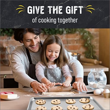 Checkered Chef Baking Sheet Set for Cooking and Baking