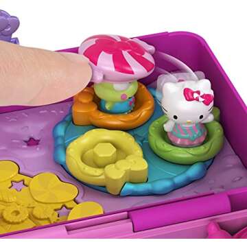 Mattel Hello Kitty and Friends Minis Candy Carnival Pencil Case Playset (7.5-in), 2 Sanrio Figures and Stationery Supplies, Great Gift for Kids Ages 4Y+