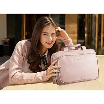 Stylish Water-resistant Toiletry Bag for Easy Travel