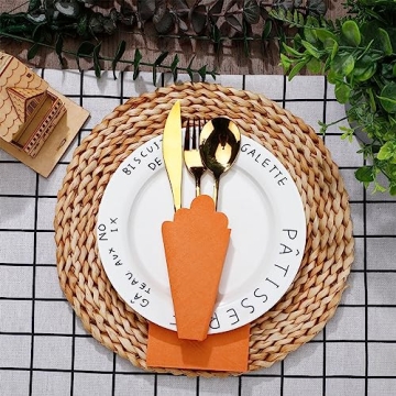 Elegant 100 Pcs Scalloped Cocktail Napkins for Parties