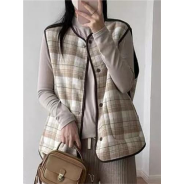 CUFEZN Women's Reversible Fuzzy Sherpa Fleece Vest