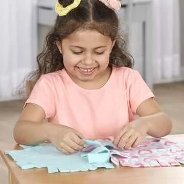 Melissa & Doug No-Sew Fleece Quilt Craft Kit for Kids