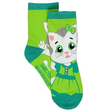 Daniel Tiger Neighborhood Toddler Boys Girls 6 pack Socks (Shoe: 7-10 (Sock: 4-6), Multicolor Crew)