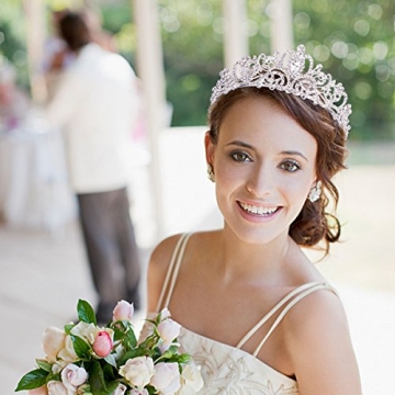 Elegant Didder Silver Crystal Tiara Crown for All Occasions