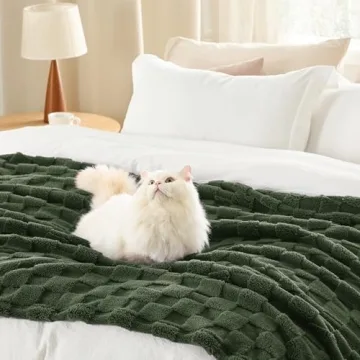 Ultra Soft Bedsure Bronze Green Fleece Blanket for All