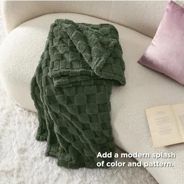 Ultra Soft Bedsure Bronze Green Fleece Blanket for All