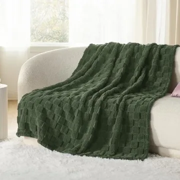 Ultra Soft Bedsure Bronze Green Fleece Blanket for All