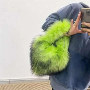 Cute Rejolly Heart Shaped Women’s Furry Purse