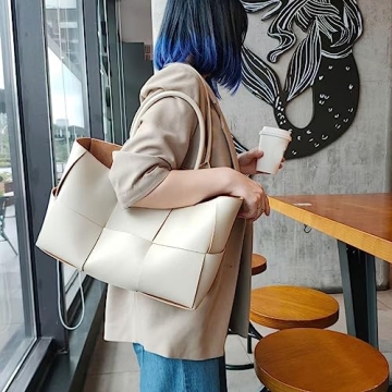 Stylish Vegan Leather Woven Tote Bag with Matching Clutch