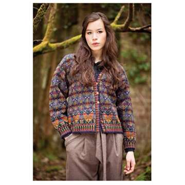 Alice Starmore's Charts for Color Knitting: New and Expanded Edition (Dover Knitting, Crochet, Tatting, Lace)