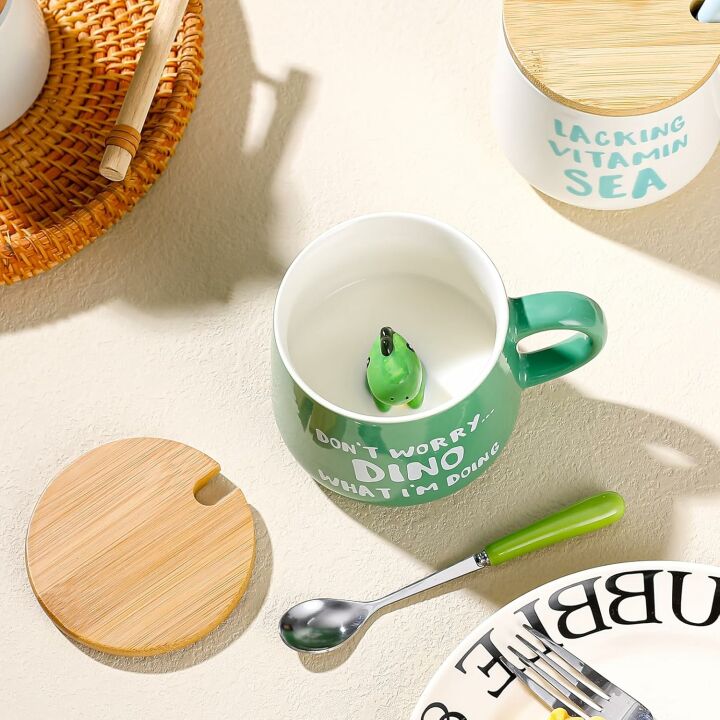 3D Cartoon Dinosaur Coffee Mug with Lid & Spoon