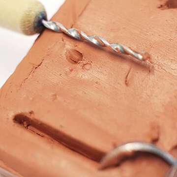 Mont Marte Terracotta Color Air Hardening Modeling Clay 500g (1.1lb). Terracotta Color Air Dry Clay with Drying Time of Approximately 24 Hours. Suitable for Sculptors and Modelers of All Skill Levels.