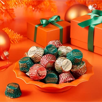 REESE'S Christmas Miniatures Milk Chocolate Candy 9.9 oz