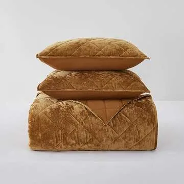 SHALALA Luxury Velvet Quilt Set King Size,Ultra Soft Lightweight Summer Velvet Comforter Set, Oversized Bedspread Coverlet with 2 Shams Diamond Pattern,for All Season(Camel Gold,King)