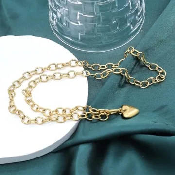 FUTIMELY Gold Heart Chunky Choker Necklace for Women