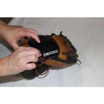 Endoskel Catcher's Thumb Guard Baseball/Softball Thumb Protector: RHT (Right Hand Thrower)
