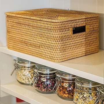 FIYAMMY Rattan Basket With Lid, Large Lidded Basket For Storage Rattan Box(15.3" L×11.4"W×9.5"H)