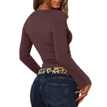 REORIA Women's V-Neck Lace Crop Top Elegant Y2K Shirt