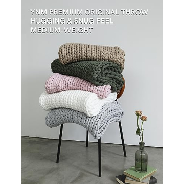 YnM Chunky Throw Blanket for Ultimate Comfort and Style