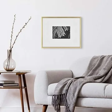 MCS Foundry Gallery Frame: Stylish Metal Frame for Art