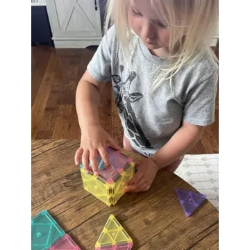 CreateOn Crayola Magnetic Tiles - 14-Piece Pastel Set