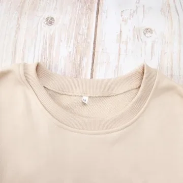 Merry Christmas Sweatshirt for Women - Cozy & Stylish