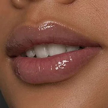 Sigma Beauty Renew Lip Oil for Soft Hydration and Shine