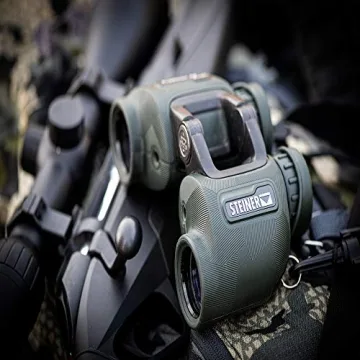 Steiner Predator Series Hunting Binoculars, 10x42 Auto Focus