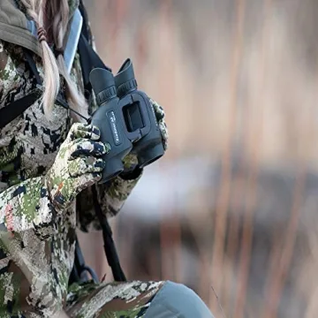 Steiner Predator Series Hunting Binoculars, 10x42 Auto Focus