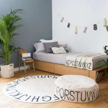 Lorena Canals - Washable Area Rug for kids room. Collection ABC in color Black and White - Handmade by artisans in Round shape and made in Natural Cotton and Non-Toxic Dyes - Size: 5' x 5'