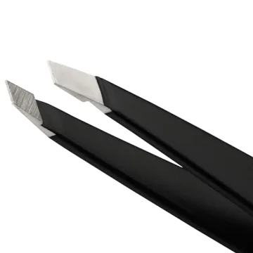 Tweezerman Slant Tweezer for Precision Grooming