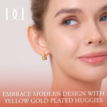 MINDDHA Split Hoop Earrings for Women – Dainty 14K Gold Plated Lightweight Huggie Earrings for Everyday Wear | Elegant Jewelry Gift, 14mm Diameter