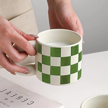Cute Green and White Ceramic Coffee Mug for Gifting