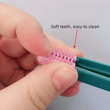 Cat Grooming Brush for Tear Stains and Ear Cleaning