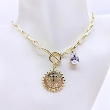 HETICA Gold Round Pendant Necklace for Women