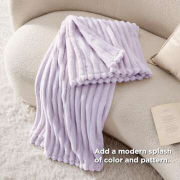Cozy Bedsure Lavender Fog Fleece Blanket for Comfort