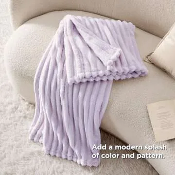 Cozy Bedsure Lavender Fog Fleece Blanket for Comfort