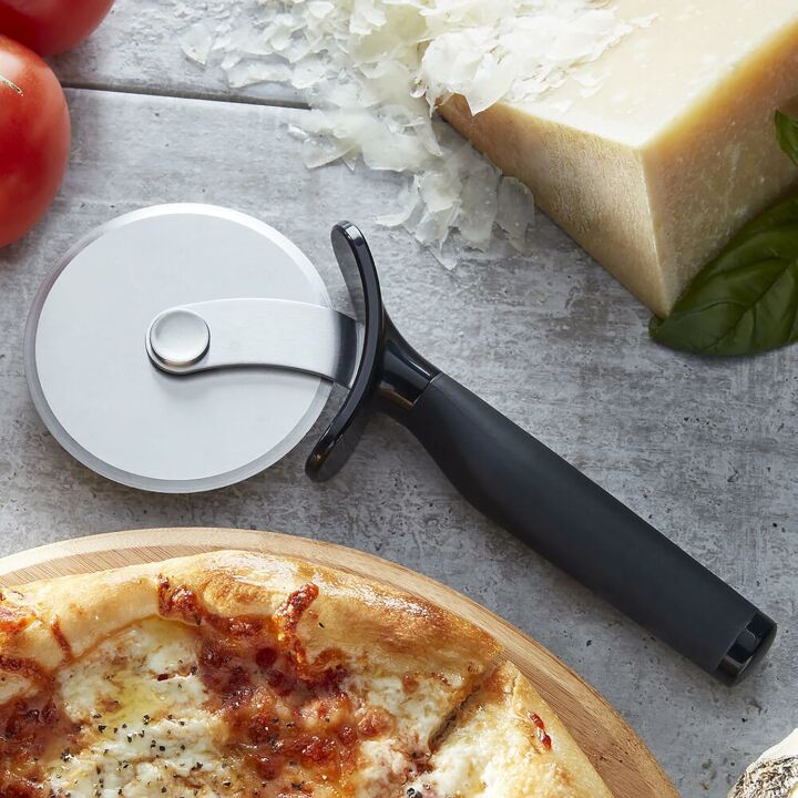 KitchenAid Soft Classic Pizza Wheel for Precise Slicing