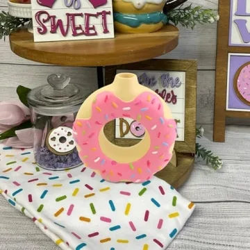 Charming Donut Vase for Whimsical Home Decor Essentials