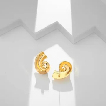 INNERDIVA Gold Spiral Conch Earrings - Elegant Beach Jewelry