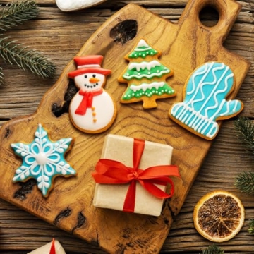 Christmas Cookie Cutters – Set of 9 Holiday Shapes
