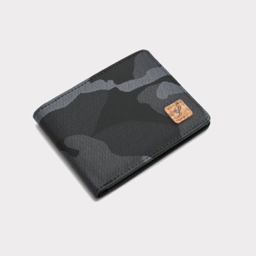 Lanyani Minimalist Bifold RFID Wallet for Boys and Men